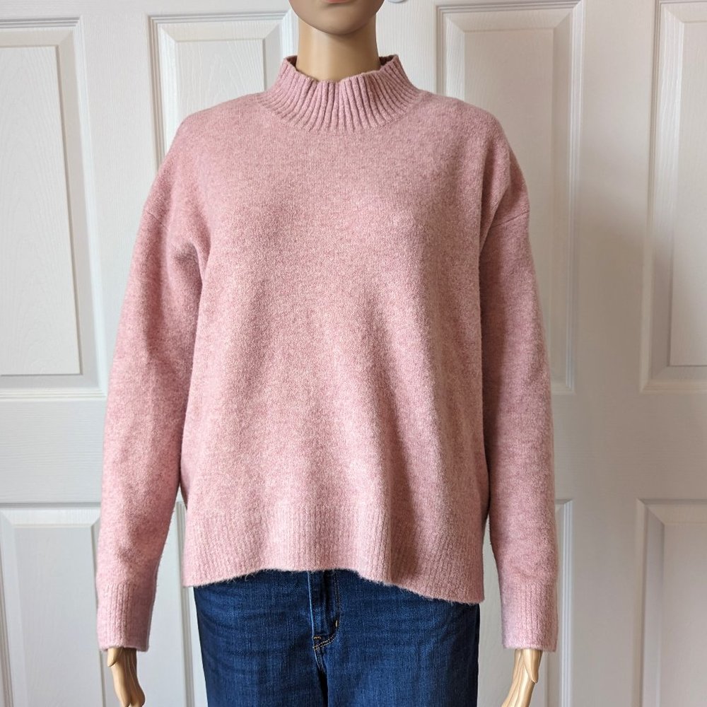 Uniqlo Wide Ribbed Mock Neck Wool Blend Pink Sweater Size M